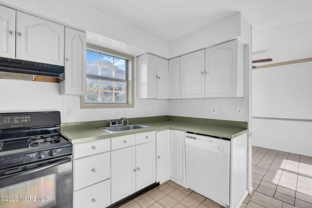 638 Demont Street, Toms River, NJ 08753