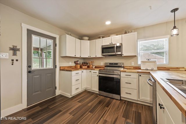1701 Rugby Ave, Knoxville, TN 37920