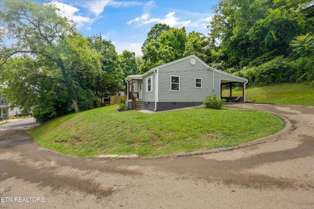 1701 Rugby Ave, Knoxville, TN 37920