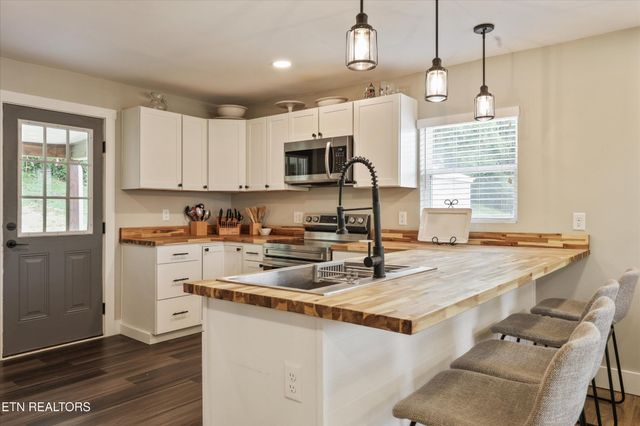 1701 Rugby Ave, Knoxville, TN 37920