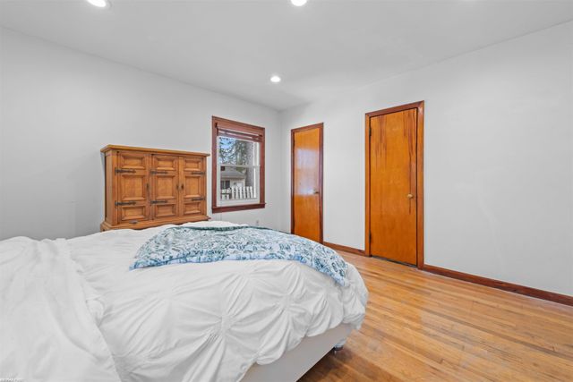 21450 Whittington Street, Farmington, MI 48336