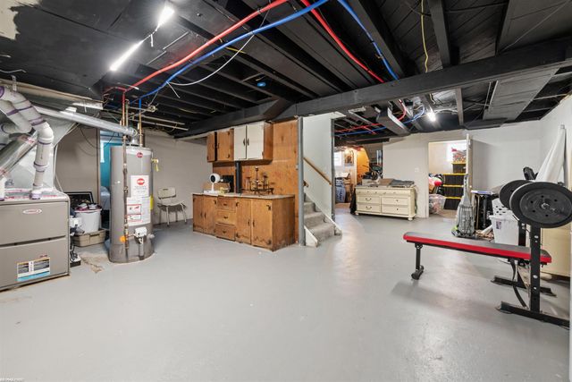 21450 Whittington Street, Farmington, MI 48336