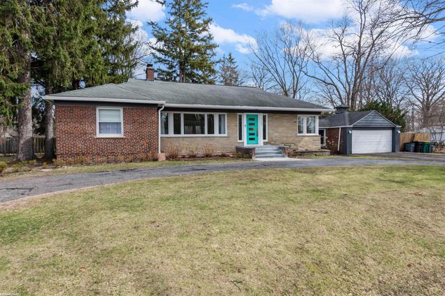 21450 Whittington Street, Farmington, MI 48336