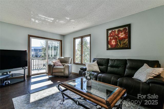 1 Lynx Drive C-1, Black Mountain, NC 28711