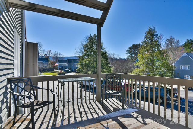 1 Lynx Drive C-1, Black Mountain, NC 28711
