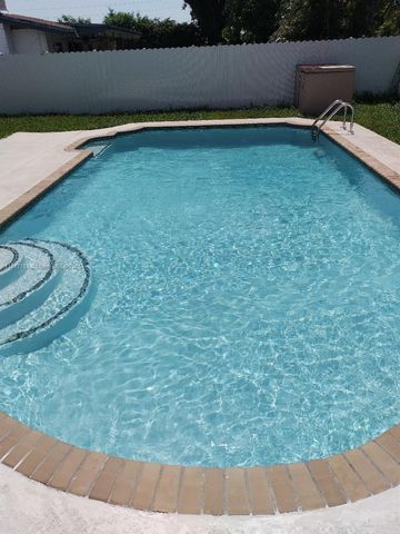 240 NW 197th St 1, Miami Gardens, FL 33169