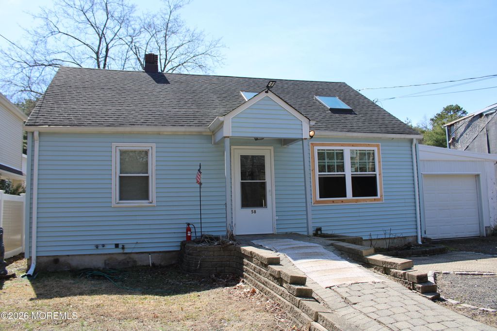 58 W Greystone Road, Old Bridge, NJ 08857