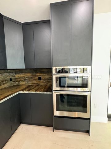 1924 NW 27th Street, Miami, FL 33142