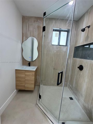 1924 NW 27th Street, Miami, FL 33142
