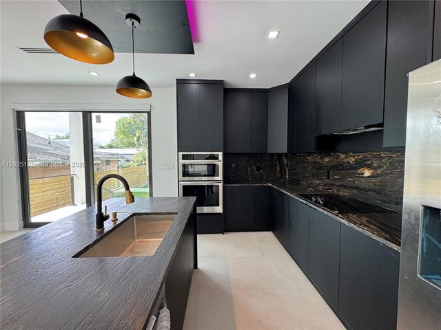 1924 NW 27th Street, Miami, FL 33142