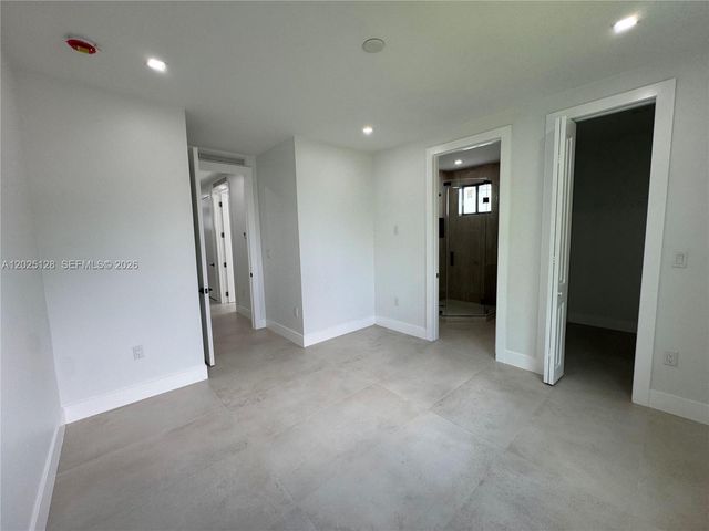 1924 NW 27th Street, Miami, FL 33142