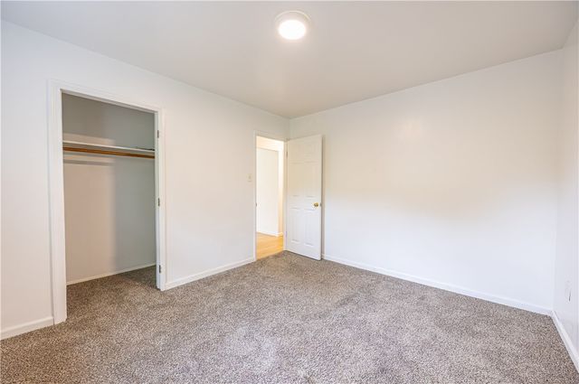 108 Lewis Dr, Penn Hills, PA 15235