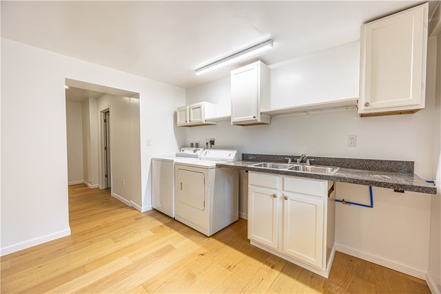 108 Lewis Dr, Penn Hills, PA 15235
