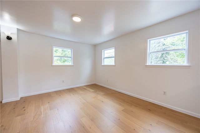 108 Lewis Dr, Penn Hills, PA 15235