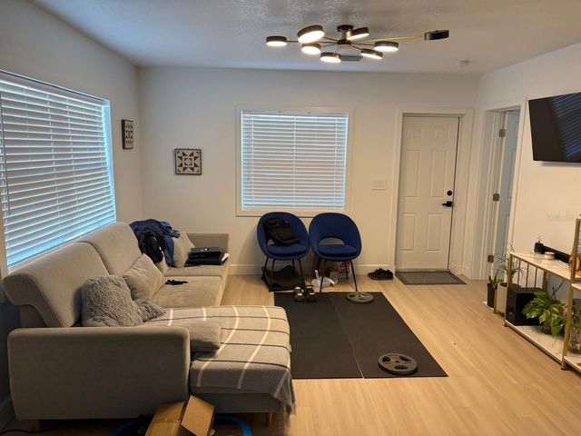 215 ILLINOIS AVENUE, St Cloud, FL 34769