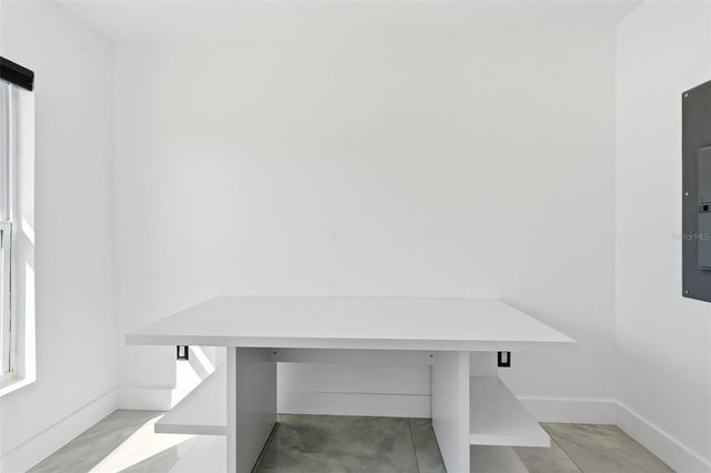 10104 N DARTMOUTH AVENUE, Tampa, FL 33612