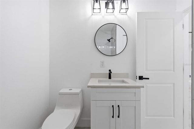 10104 N DARTMOUTH AVENUE, Tampa, FL 33612