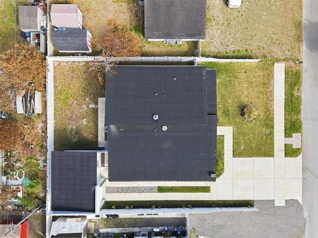 10104 N DARTMOUTH AVENUE, Tampa, FL 33612