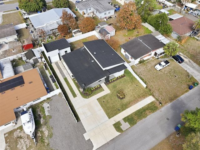 10104 N DARTMOUTH AVENUE, Tampa, FL 33612