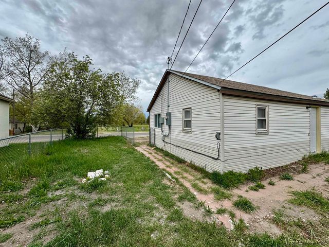 601 S SPRUCE ST, Laramie, WY 82070