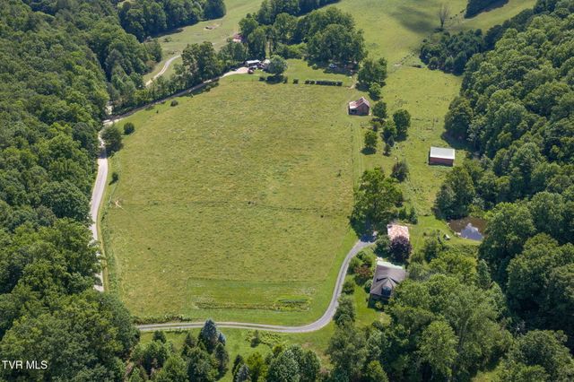 120 Teaberry Road, Roan Mountain, TN 37687