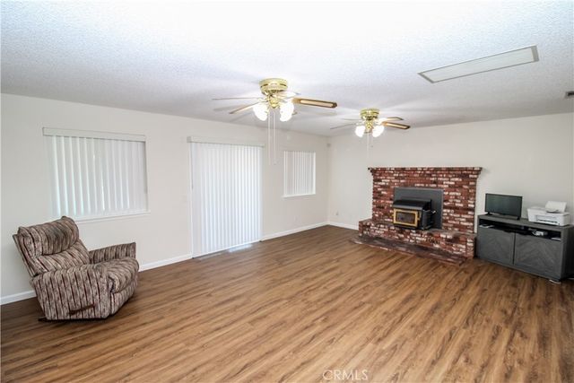 12787 Cypress, Victorville, CA 92395