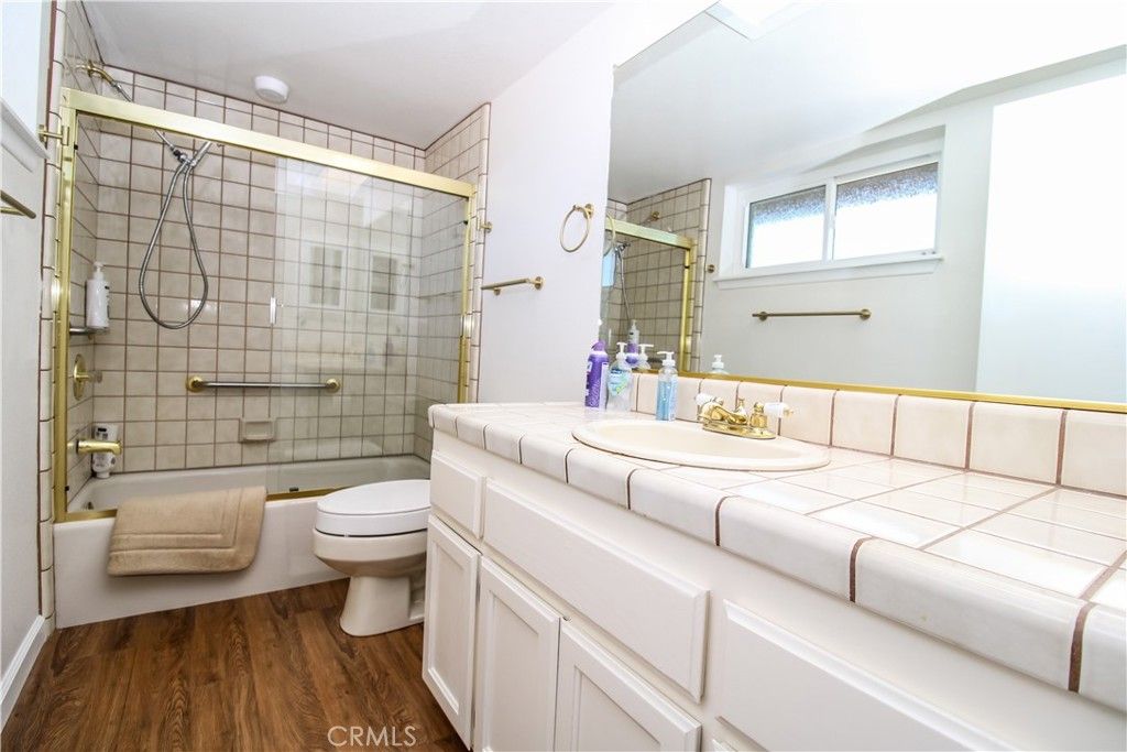 Image 12 of property listing at 12787 Cypress, Victorville, CA 92395