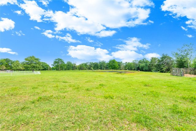 2232 Highway 164 E, Groesbeck, TX 76642