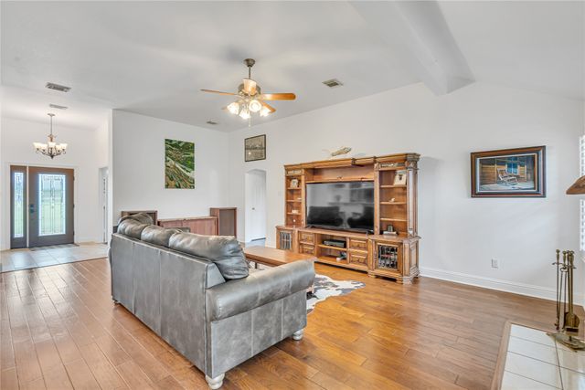 2232 Highway 164 E, Groesbeck, TX 76642