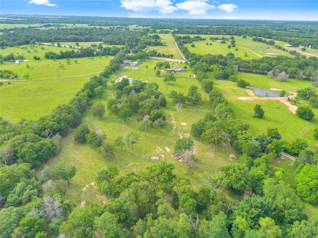 2232 Highway 164 E, Groesbeck, TX 76642