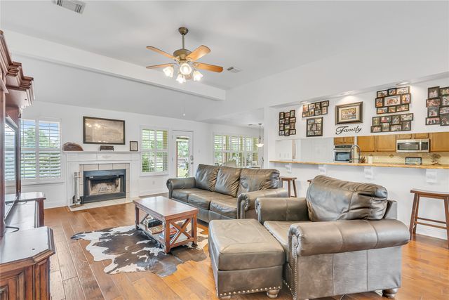 2232 Highway 164 E, Groesbeck, TX 76642