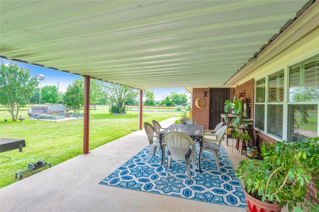 2232 Highway 164 E, Groesbeck, TX 76642
