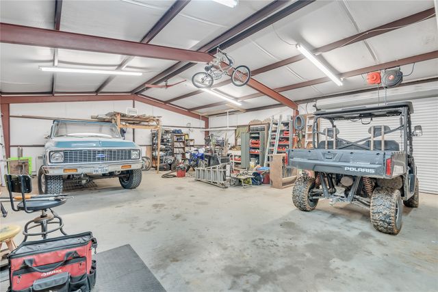 2232 Highway 164 E, Groesbeck, TX 76642