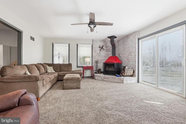 228 FIRETOWER RD, Camden Wyoming, DE 19934