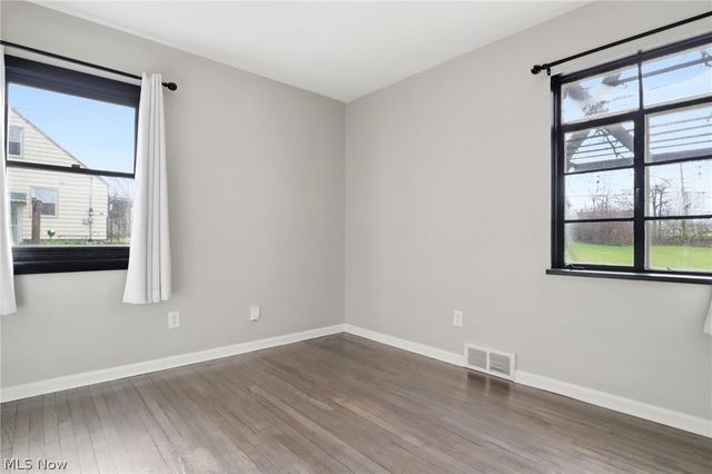 6703 Theota Avenue, Parma, OH 44129