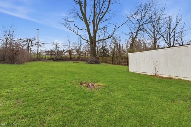 6703 Theota Avenue, Parma, OH 44129