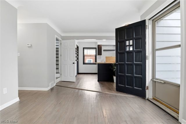 6703 Theota Avenue, Parma, OH 44129