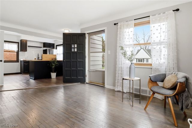 6703 Theota Avenue, Parma, OH 44129