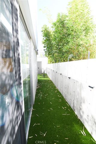 901 Hancock Avenue 209, West Hollywood, CA 90069