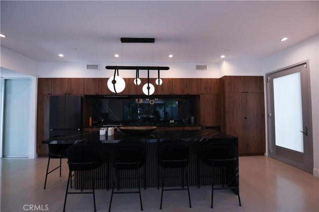 901 Hancock Avenue 209, West Hollywood, CA 90069