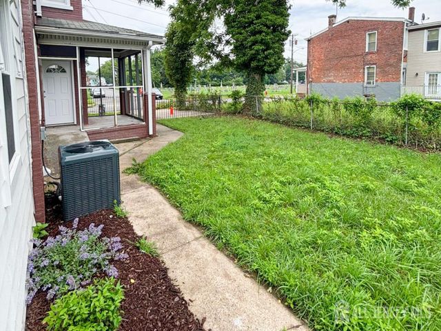 438 Lawrence Street, Burlington City, NJ 08