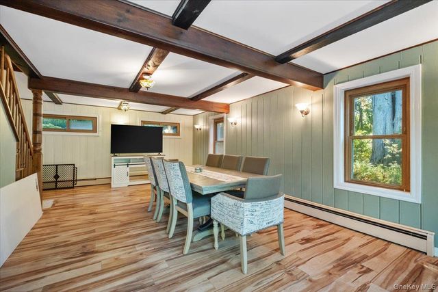 291 Peekskill Hollow Road, Putnam Valley, NY 10579