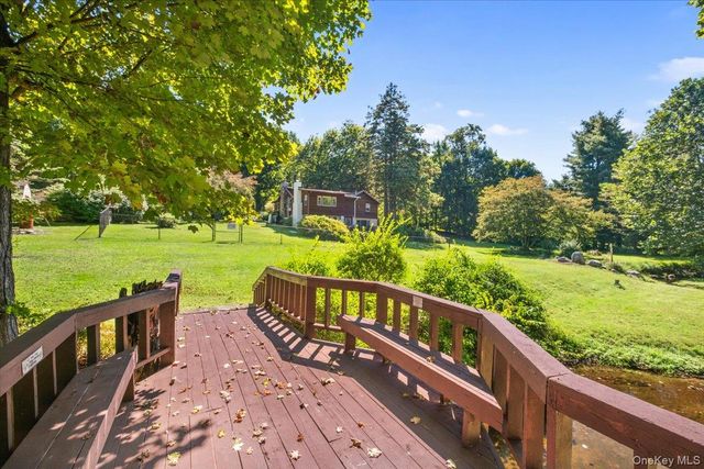 291 Peekskill Hollow Road, Putnam Valley, NY 10579