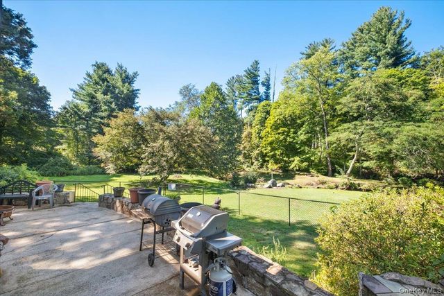 291 Peekskill Hollow Road, Putnam Valley, NY 10579