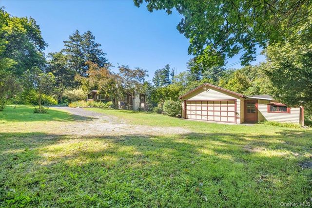 291 Peekskill Hollow Road, Putnam Valley, NY 10579