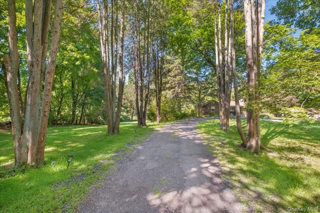 291 Peekskill Hollow Road, Putnam Valley, NY 10579