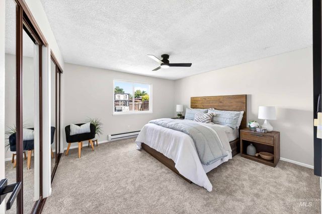 1408 N Indiana Ave, Caldwell, ID 83605