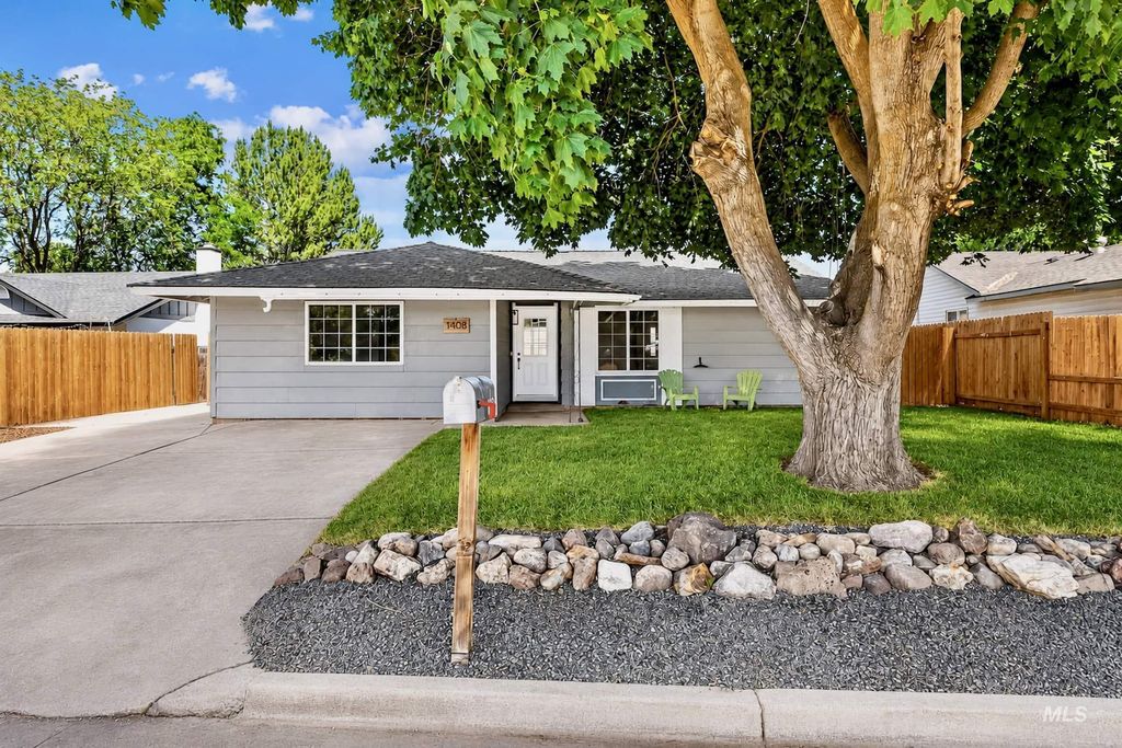 1408 N Indiana Ave, Caldwell, ID 83605