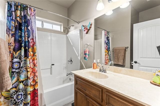 1617 Westridge Blvd, Corpus Christi, TX 78418