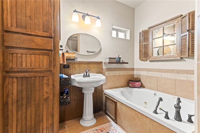 1617 Westridge Blvd, Corpus Christi, TX 78418